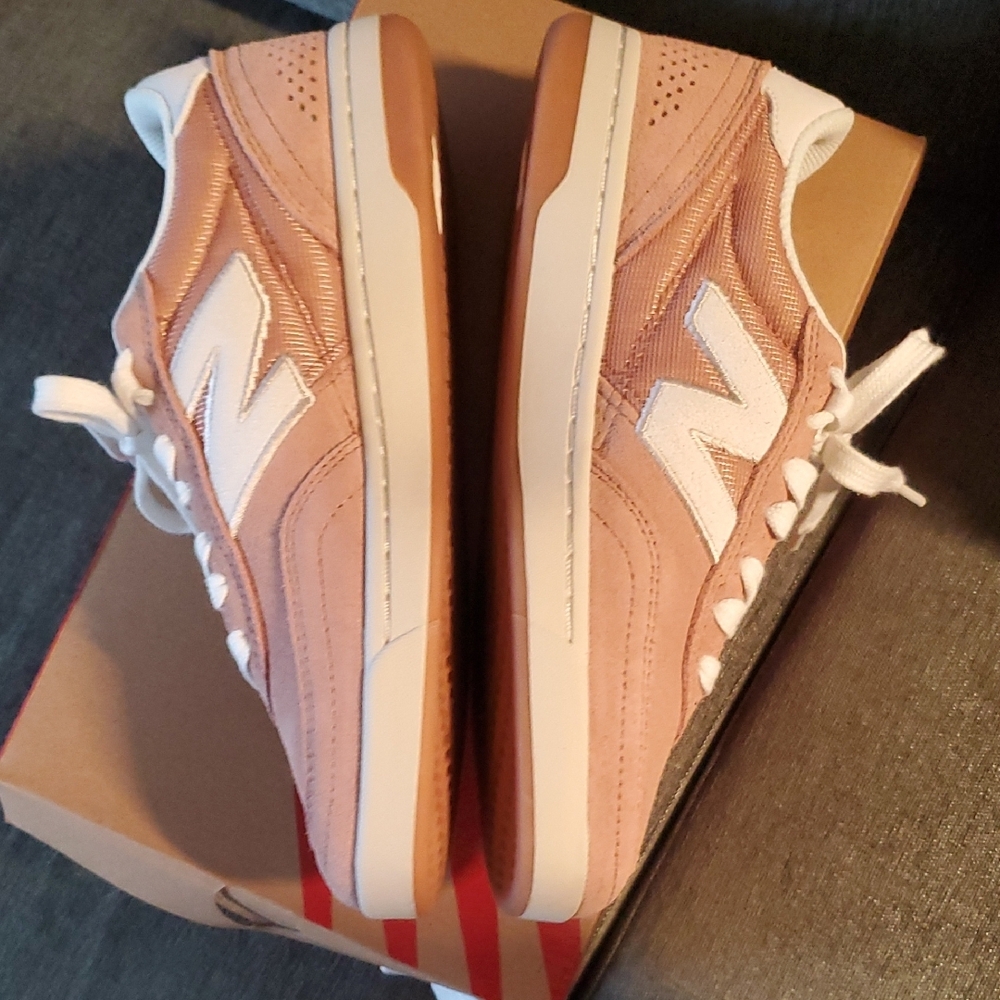 New Balance Numeric 440 V2 Rose & White Skate Shoes NIB - Picture 5 of 9